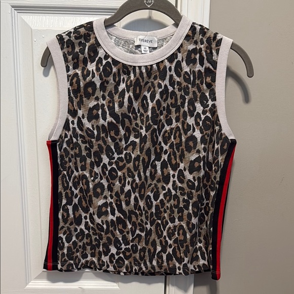 Evereve Tops - Evereve Leopard Print Muscle Tee with Red Accents